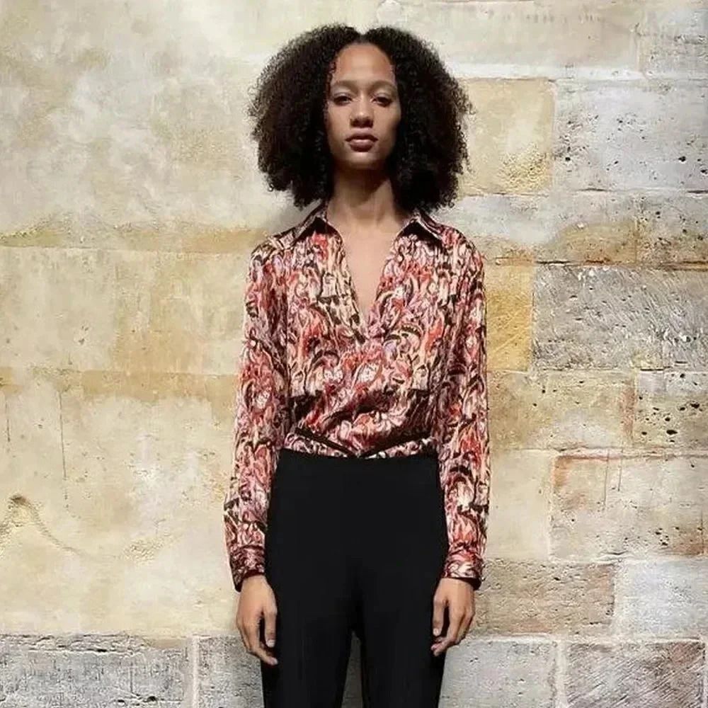 ZARA FLOWY PRINTED SATIN EFFECT BLOUSE - Picture 2 of 9